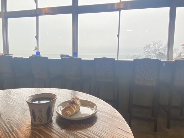 Coffee with a sea view at Aizome Coffee