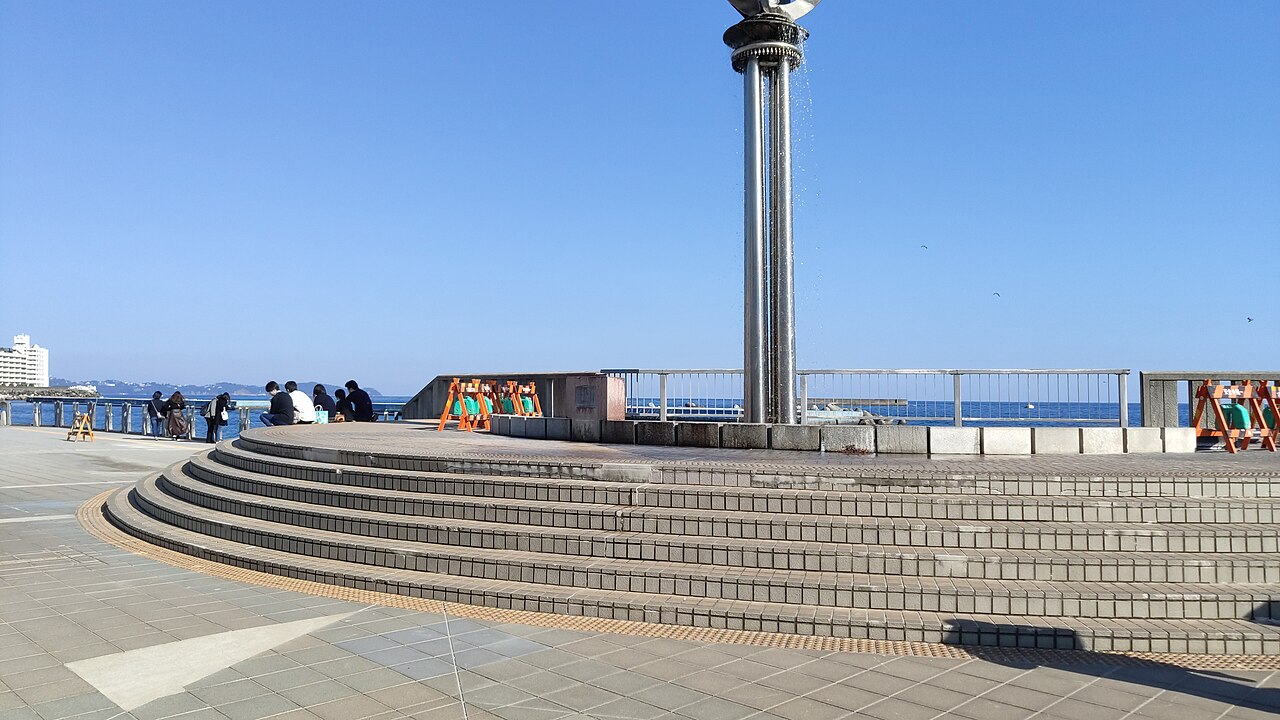 The Moon Terrace seafront deck on Atami's waterfront