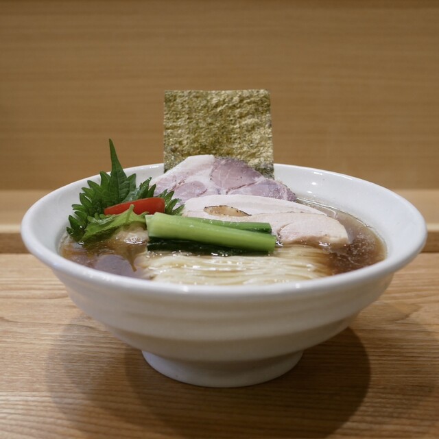 A bowl of chuka soba at Uosei